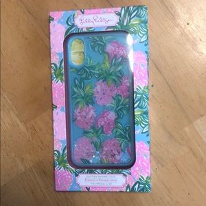 Lilly Pulitzer iPhone X/XS case in pineapple shake